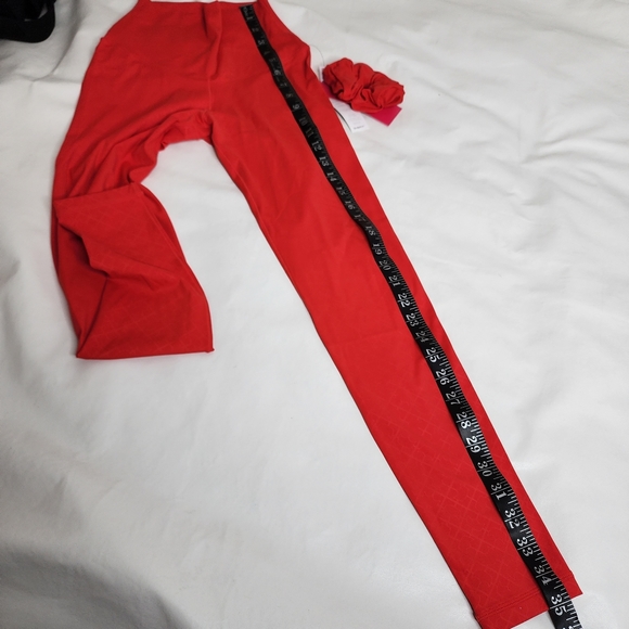 Shefit Boss Leggings Seamless Red High Rise Size Small Style 140003 NWT - Picture 7 of 11